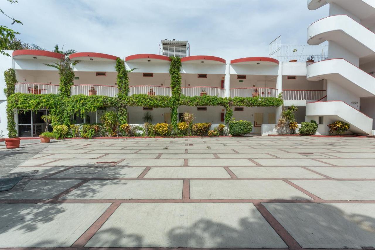Hotel Hacienda Del Rio Oaxtepec Exterior photo